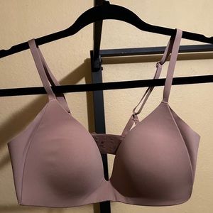 Lululemon Take Shape Bra 32C